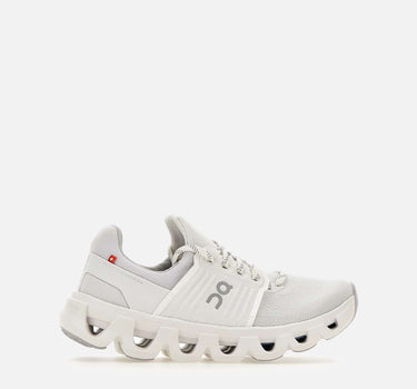 ON Sneakers "Cloudswift 4 AD" WHITE Donna 