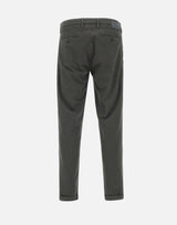 Pantaloni "Mucha chinos" P249JM 24175402 RE-HASH 