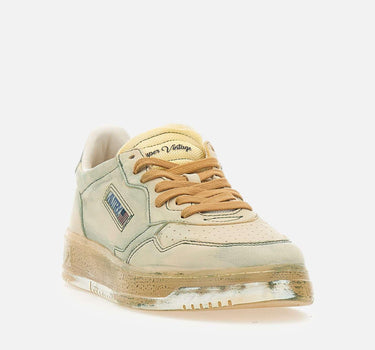 Sneakers "Medalist Low Super Vintage" in pelle AVLM ED02 AUTRY 