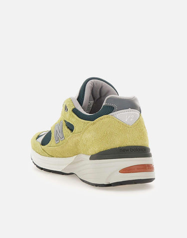 Sneakers "Made in uk991v2" U991GT2 GREEN NEW BALANCE 