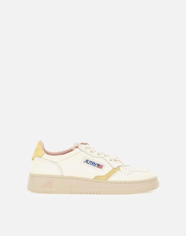 Sneakers "Medalist Low" AULW NE14 AUTRY 