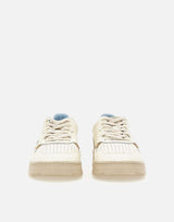 Sneakers "Medalist Low" AULW NE15 AUTRY 