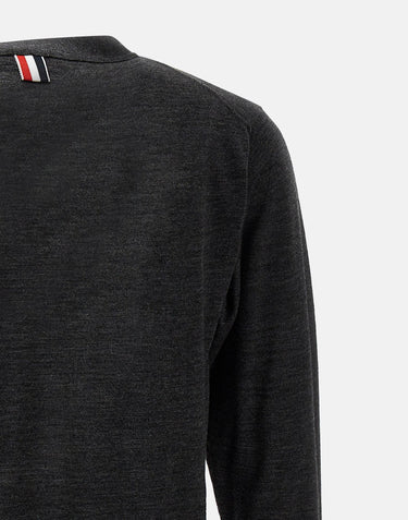 "Classic V-Neck Cardigan In Fine Merino Wool" MKC002A Y1014022 THOM BROWNE 
