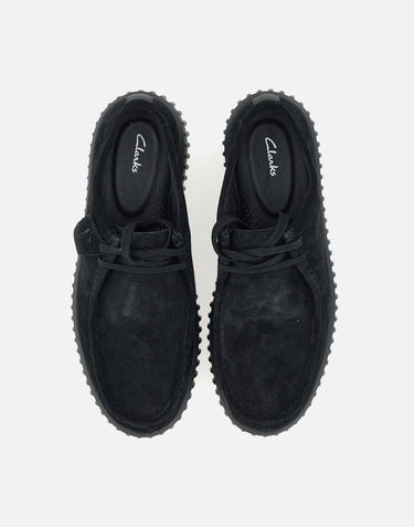 Stringata "Torhill Lo" in camoscio 26172019 0 CLARKS 