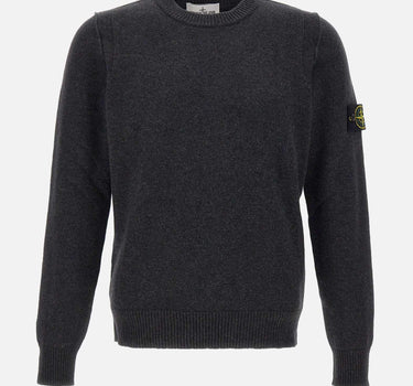 Maglione in lana rasata 5100072S00A3 V0M65 STONE ISLAND 