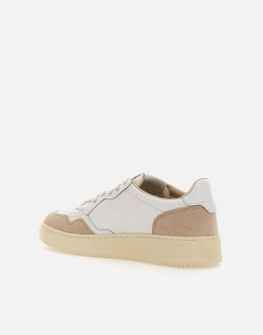 Sneakers "Medialist Low" in pelle AULW LS33 AUTRY 