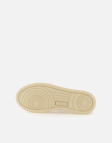 Sneakers "Medialist Low" in pelle AULW LS37 AUTRY 