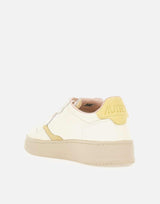 Sneakers "Medalist Low" AULW NE14 AUTRY 