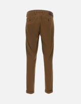Pantaloni "Mucha chinos" P249JM 24174604 RE-HASH 