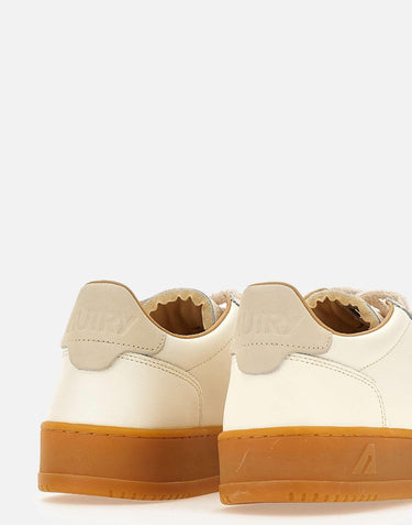 Sneakers "Medalist Low" AULM BD01 AUTRY 