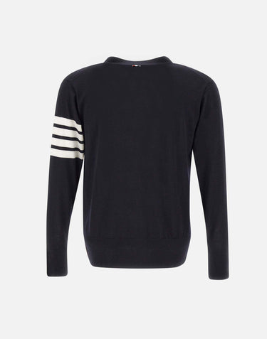 "Classic V-Neck Cardigan In Fine Merino Wool" MKC002A Y1014415 THOM BROWNE 