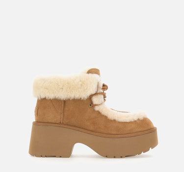 Stivali "Classic Esmee Lace Up" 1171532 CHE UGG 