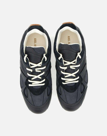 Sneakers "Slow Runner" F3533001 BLACKGUM AXEL ARIGATO 