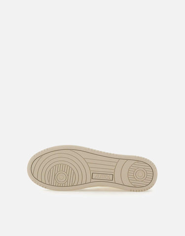 Sneakers "Medalist Low" AULM NE16 AUTRY 