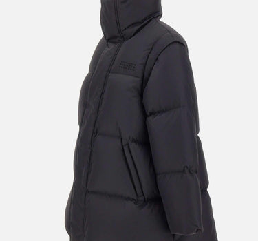 Piumino in nylon con maniche staccabili S52AM0370 M36018900 MM6 MAISON MARGIELA 
