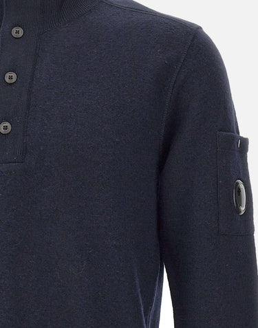 "Merino Wool Felted Polo Collar" 19CMKN199A 110468A888 C.P. COMPANY 