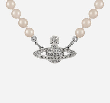 "Mini Bas Relief Pearl Necklace" 63010100 02P104 VIVIENNE WESTWOOD 