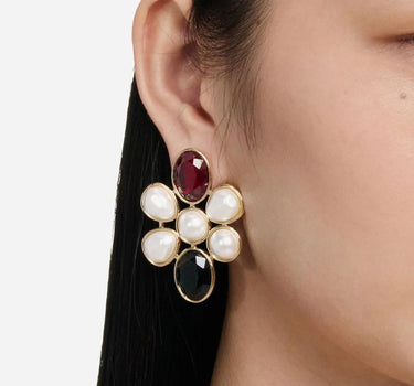 "Pearl Crystal Cluster Earrings" 642EGD GOLD SELF-PORTRAIT 
