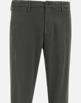 Pantaloni "Mucha chinos" P249JM 24175402 RE-HASH 