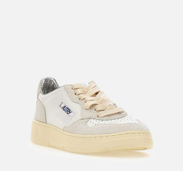 Sneakers "Medalist Low" in pelle AULW TA01 AUTRY 