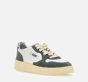 Sneakers "Medalist Low" in pelle con dettagli in camoscio AULW TA02 AUTRY 