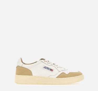 Sneakers "Medalist Low" in pelle con dettagli in suede AULM GS44 AUTRY 