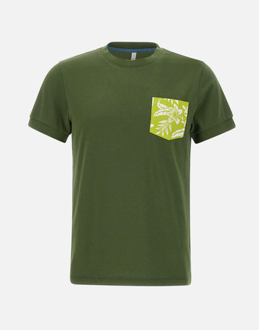 "T-shirt with printed pocket" T35103 37 SUN68 