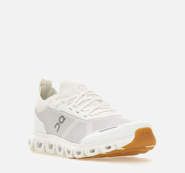 Sneakers "Cloud 6 Versa" 3MF1004 1200 ON 