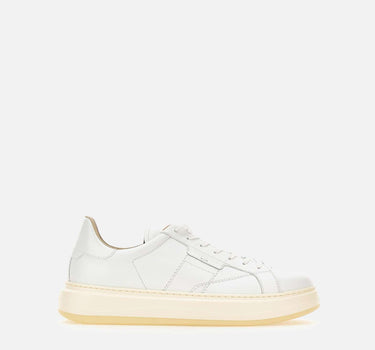 Sneakers "Arrow" WFM252010 B10A0 WOOLRICH 
