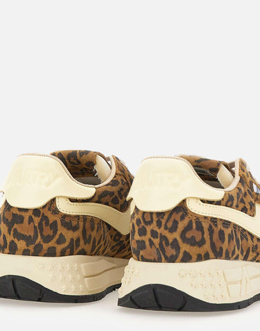Sneakers "Reelwind low" WWLW UJ02 AUTRY 
