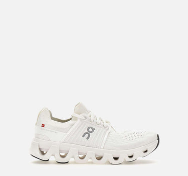 Sneakers "Cloudswift 4" 3WF10111200 WHITE ON 