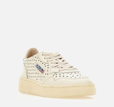Sneakers "Medalist Low" AULW FA04 AUTRY 