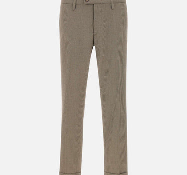 Pantaloni "Mucha10" P24910LN 7F250F003 RE-HASH 