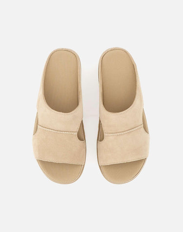 Sandali "Goldenstar Hi Cutout" 1175132 SAN UGG 