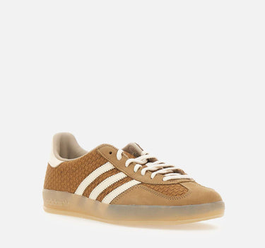 Sneakers "Gazelle Indoor" JR8851 BROWN ADIDAS 