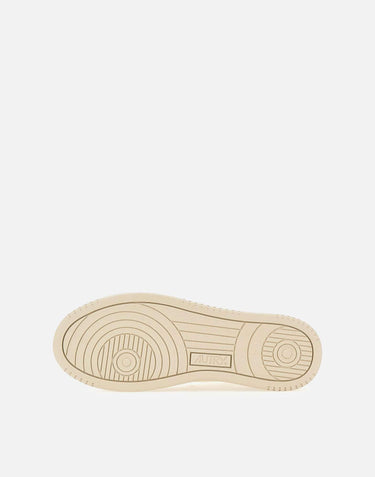 Sneakers "Medalist Low" AULW NE14 AUTRY 