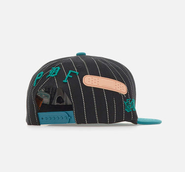 Cappello da baseball a righe DFM58031C0001PX BLUSKYBL PDF 