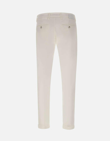 Pantaloni "Mucha Chinos" P247JM 22770000 RE-HASH 