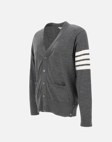 Cardigan "Classic V-Neck" in pura lana merino MKC002A Y1014038 THOM BROWNE 