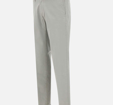 Pantaloni "Mucha Chinos" P249JM 22775497 RE-HASH 