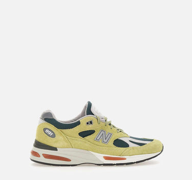 Sneakers "Made in uk991v2" U991GT2 GREEN NEW BALANCE 
