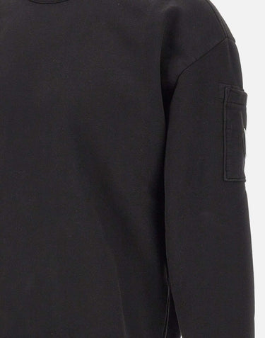 "Brushed and Emerized Diagonal Fleece Boxy Crewneck" 19CMSS058A 006372G999 C.P. COMPANY 