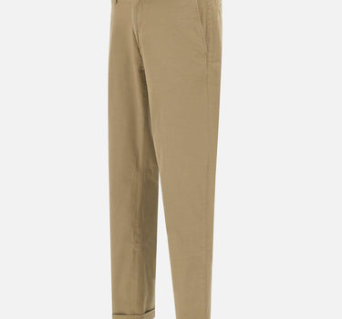 Pantaloni "Mucha Chinos" P249JM 22770426 RE-HASH 