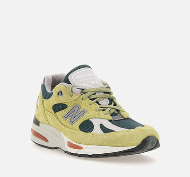 Sneakers "Made in uk991v2" U991GT2 GREEN NEW BALANCE 