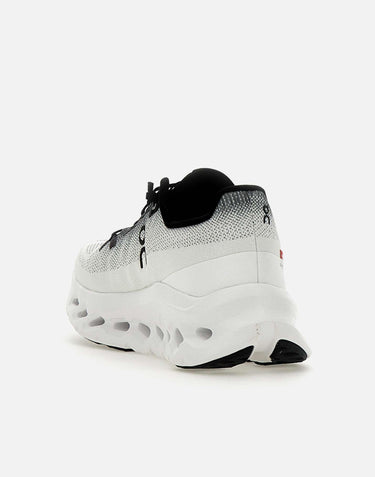 Sneakers "Cloudtilt" 3WE1005 1430 ON 