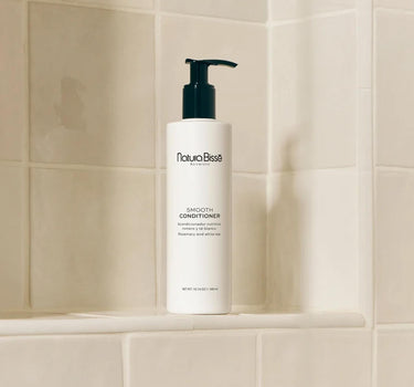 Balsamo per capelli "Smooth Conditioner Rosemary and white tea" 300ml 32G302 300ML NATURA BISSE' 