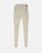 Pantaloni "Mucha chinos" P249JM 24170104 RE-HASH 