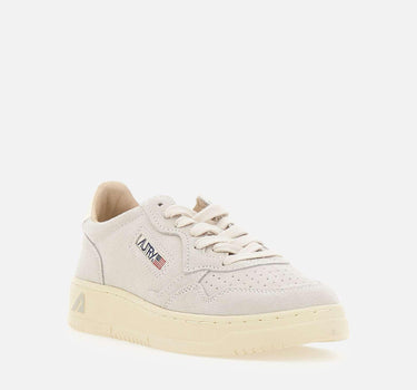 Sneakers "Medalist Low" in camoscio AULW UH01 AUTRY 