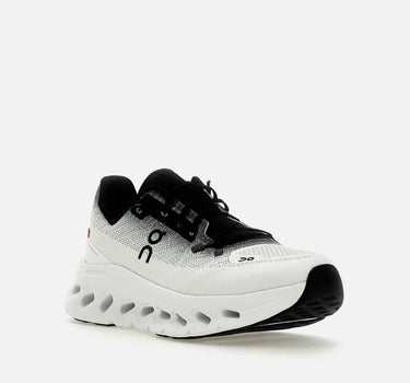 Sneakers "Cloudtilt" 3WE1005 1430 ON 