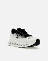 Sneakers "Cloudtilt" 3WE1005 1430 ON 